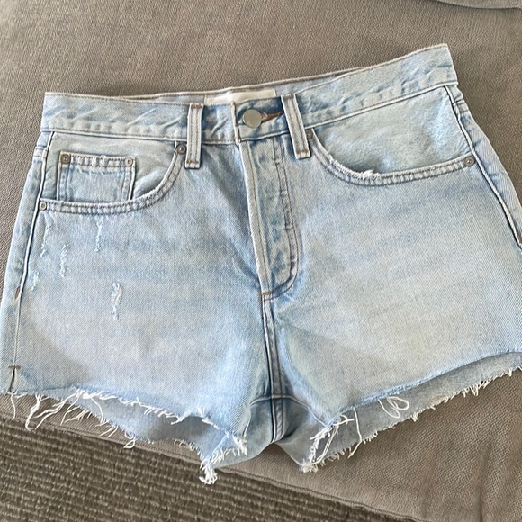 Aritzia Pants - Denim Forum Yoko Shorts